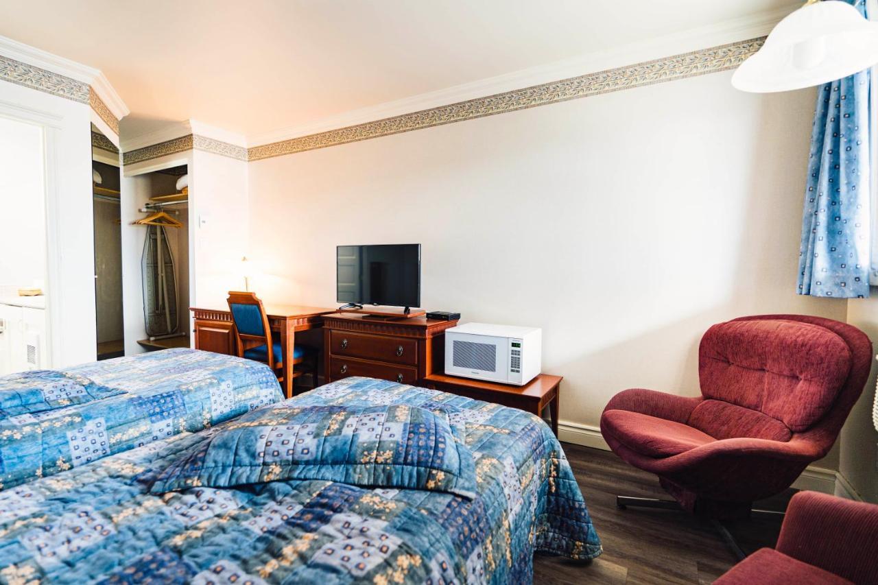 Auberge Harris Saint-Jean-sur-Richelieu Dış mekan fotoğraf