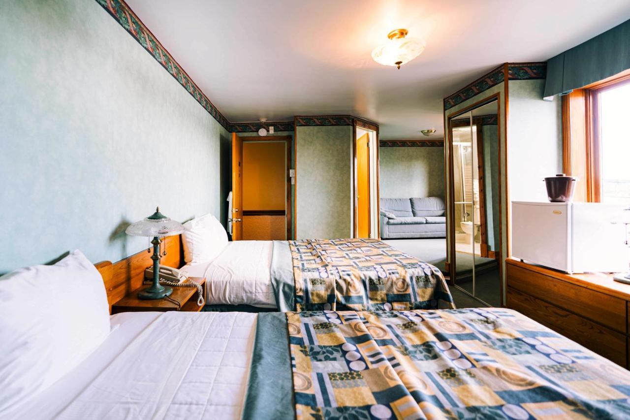 Auberge Harris Saint-Jean-sur-Richelieu Dış mekan fotoğraf