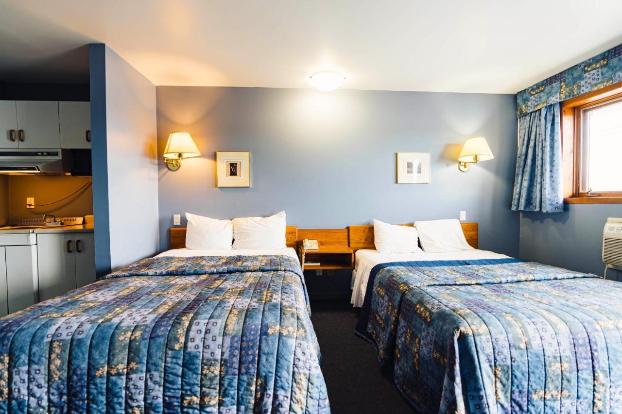 Auberge Harris Saint-Jean-sur-Richelieu Dış mekan fotoğraf