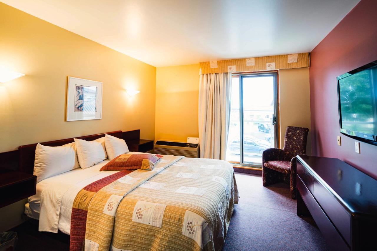 Auberge Harris Saint-Jean-sur-Richelieu Dış mekan fotoğraf