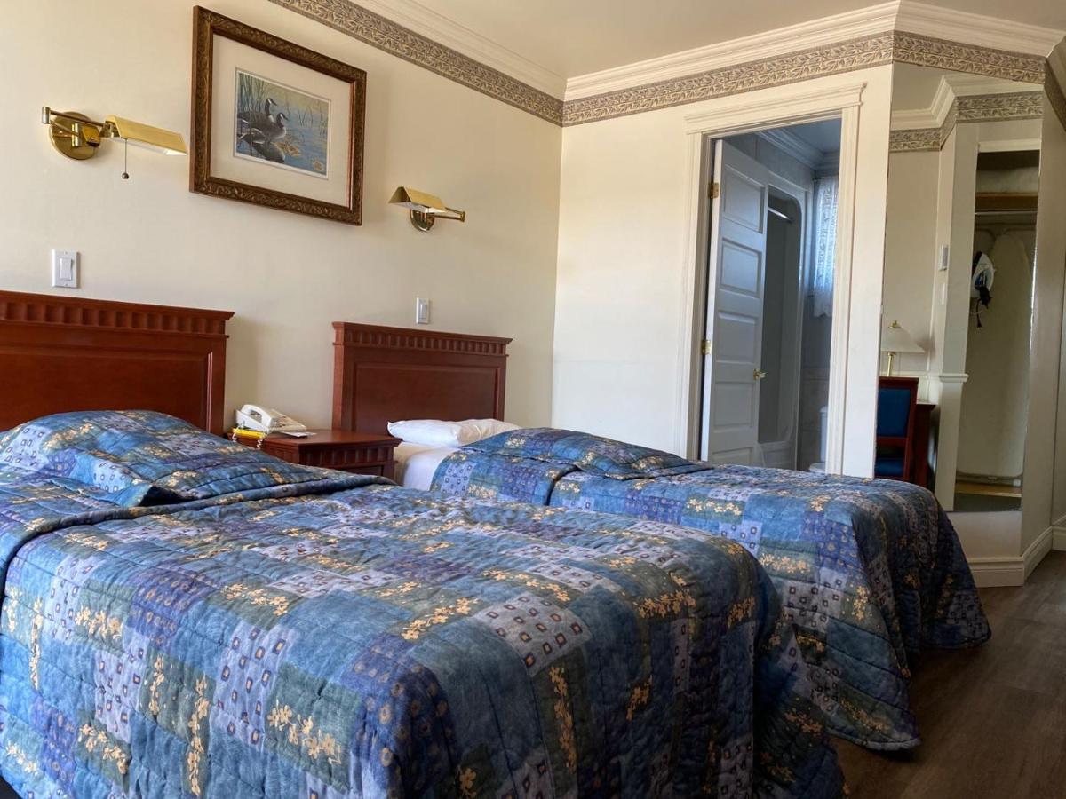 Auberge Harris Saint-Jean-sur-Richelieu Dış mekan fotoğraf